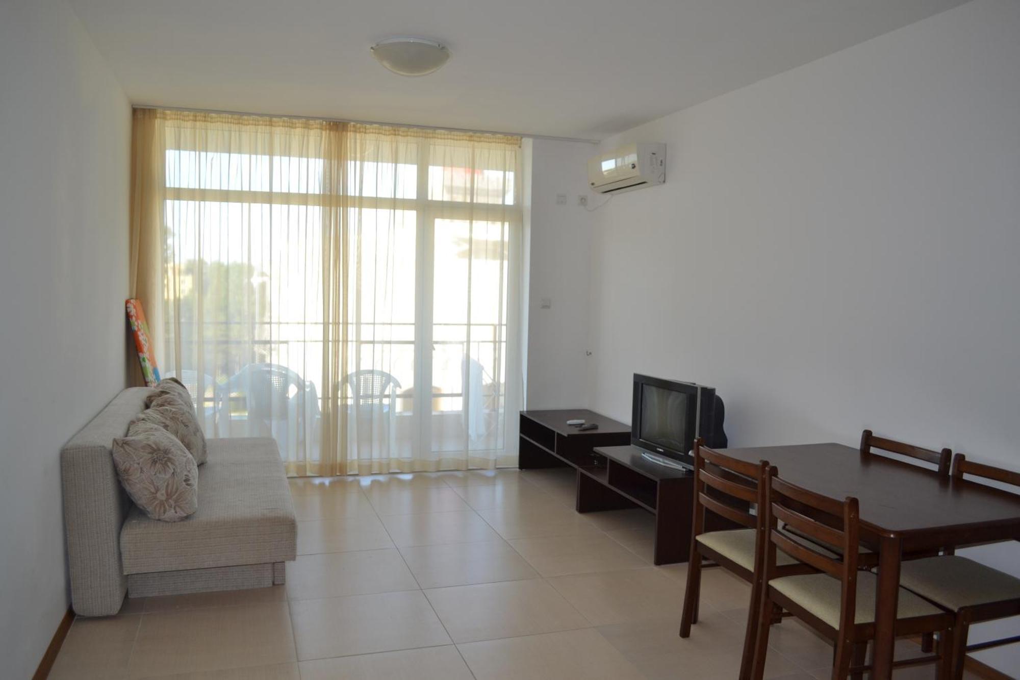 Grand Kamelia Apartment Sunny Beach Ngoại thất bức ảnh