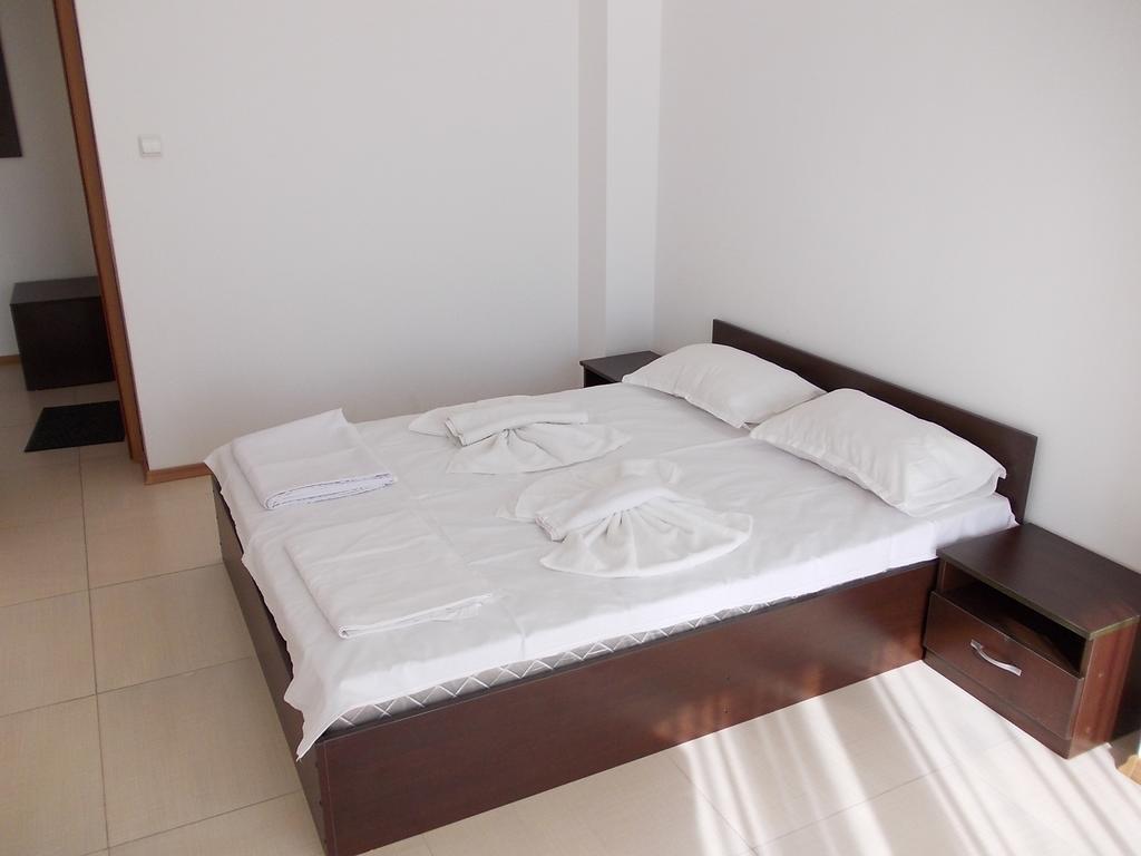 Grand Kamelia Apartment Sunny Beach Phòng bức ảnh